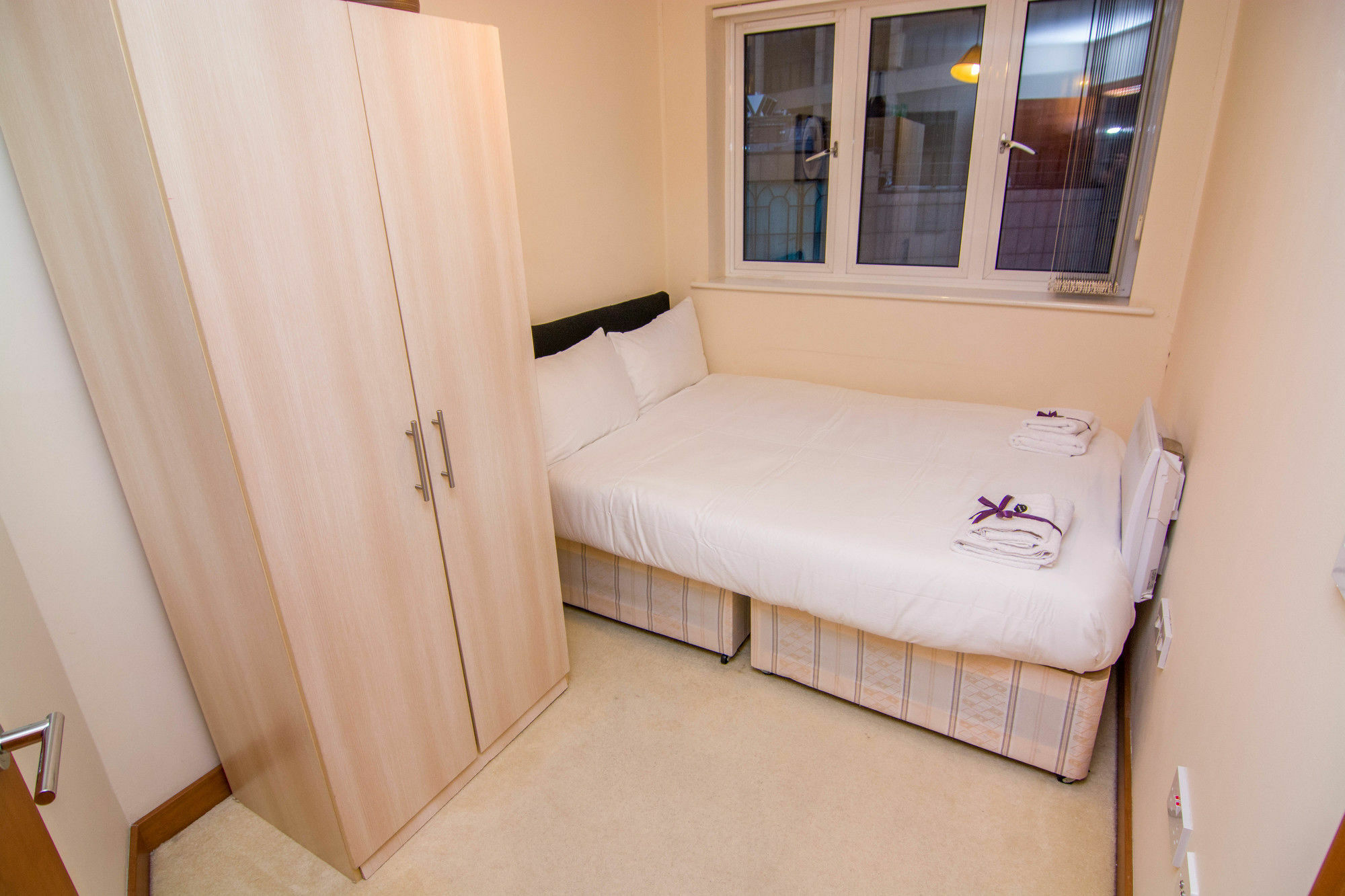 Apartment Wharf - Cuba Street Лондон Экстерьер фото