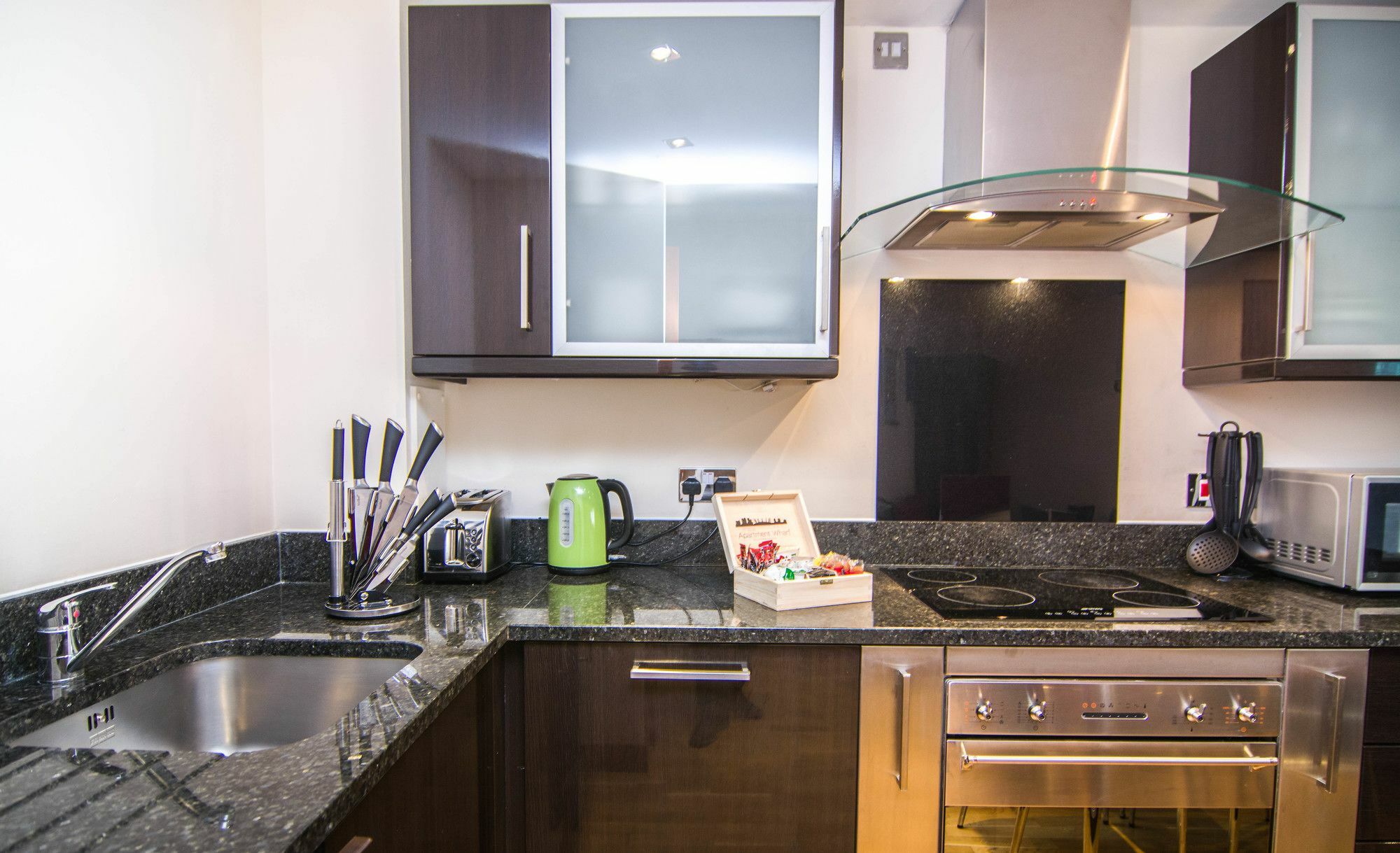Apartment Wharf - Cuba Street Лондон Экстерьер фото