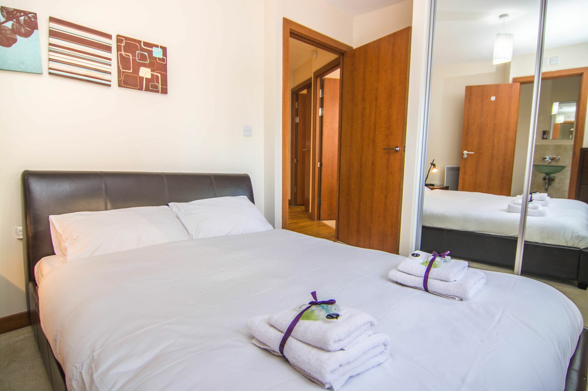 Apartment Wharf - Cuba Street Лондон Экстерьер фото
